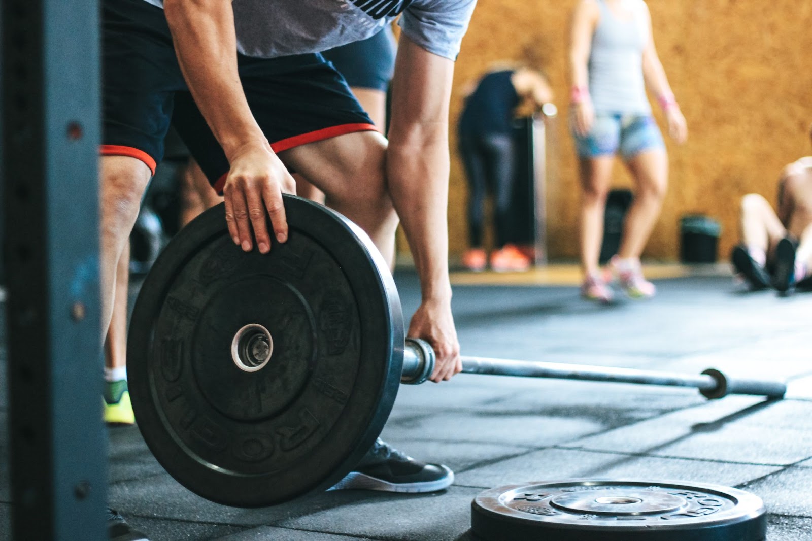 Stop Doing These 7 Bad Weight Training Habits Today